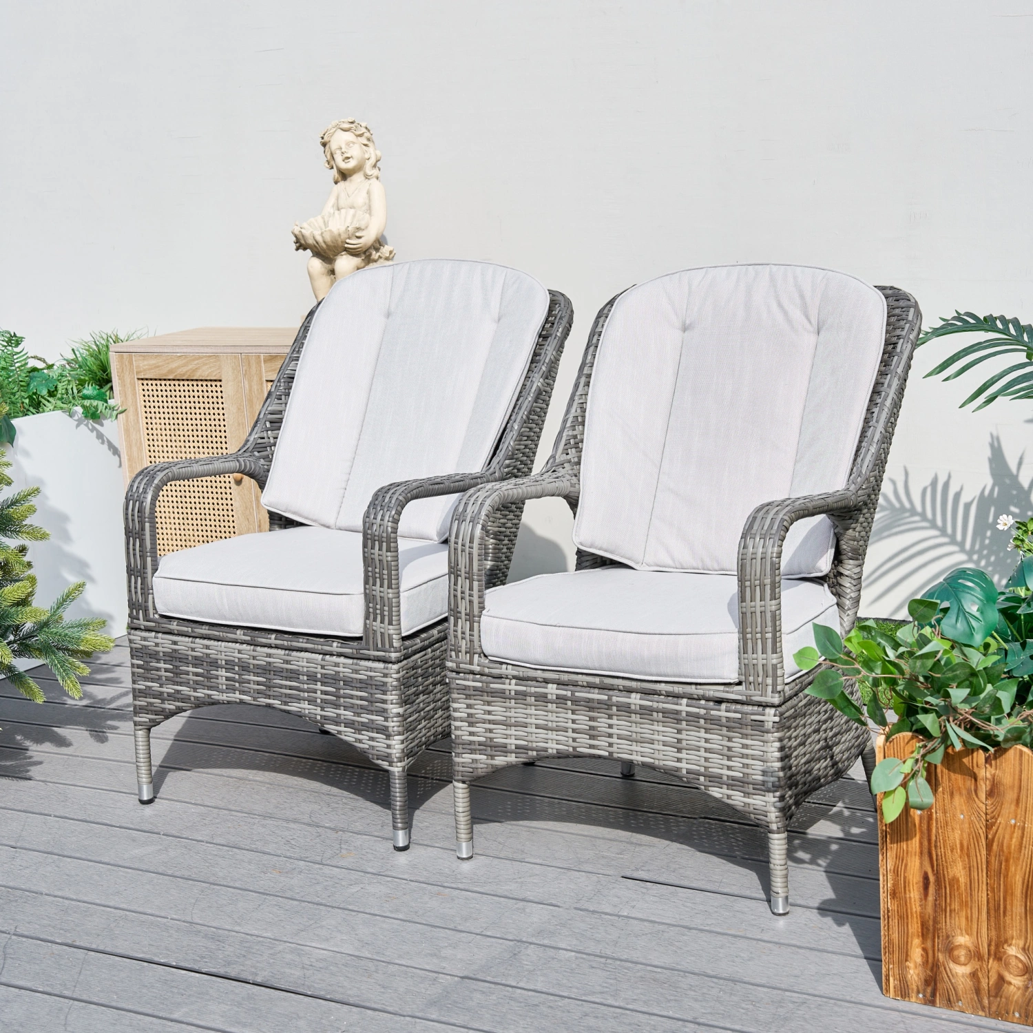 Saint-Malo Set of 2 Grey Rattan Garden Dining Armchairs with Cushions