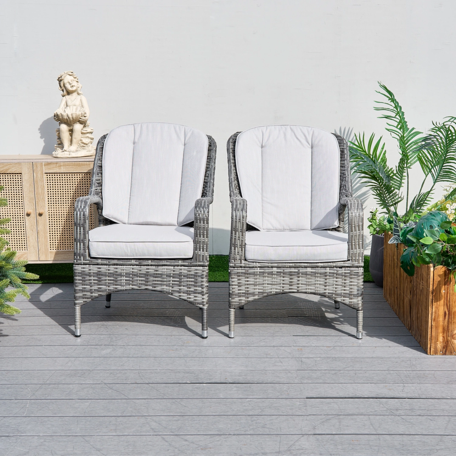 Saint-Malo Set of 2 Grey Rattan Garden Dining Armchairs with Cushions - Image 3